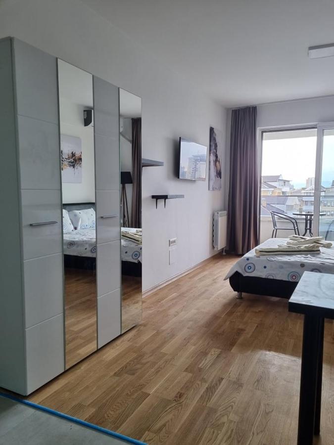 Porta Bus Station Apartment Szkopje Kültér fotó