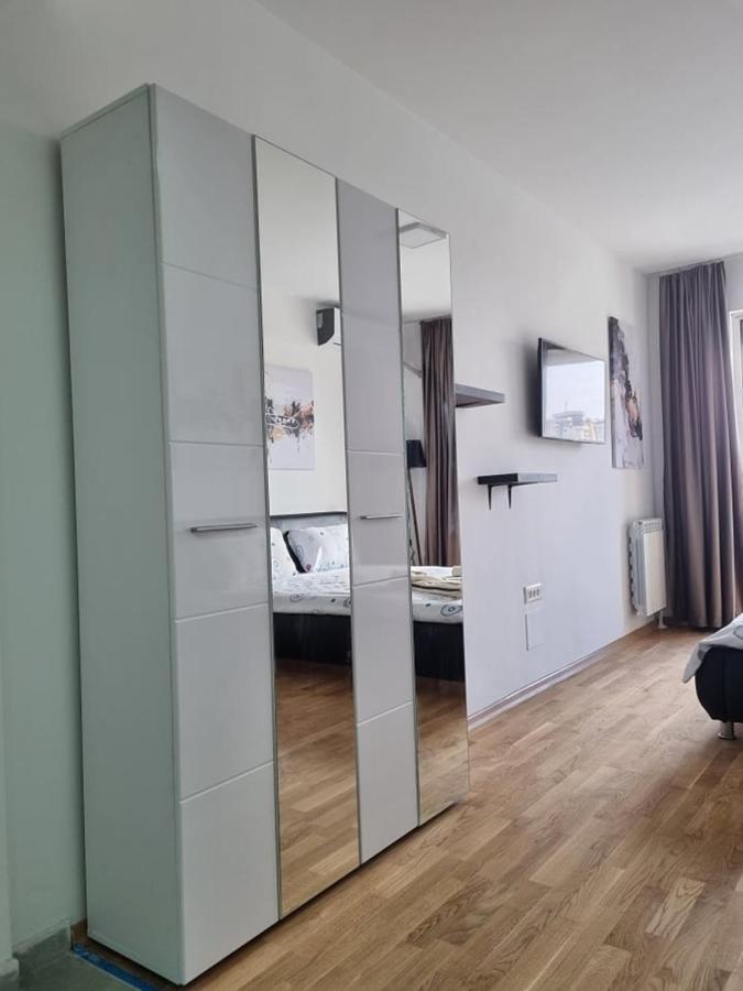 Porta Bus Station Apartment Szkopje Kültér fotó
